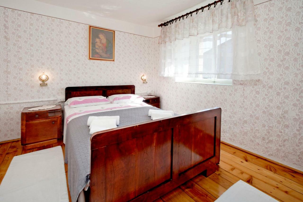 Rural Apartment Carolina Zrenj Eksteriør billede
