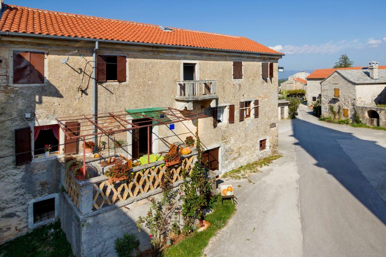 Rural Apartment Carolina Zrenj Eksteriør billede