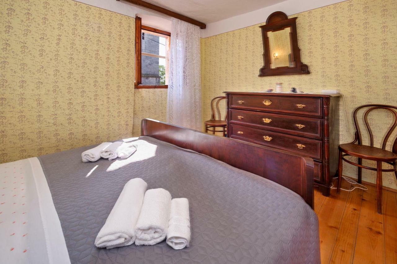 Rural Apartment Carolina Zrenj Eksteriør billede