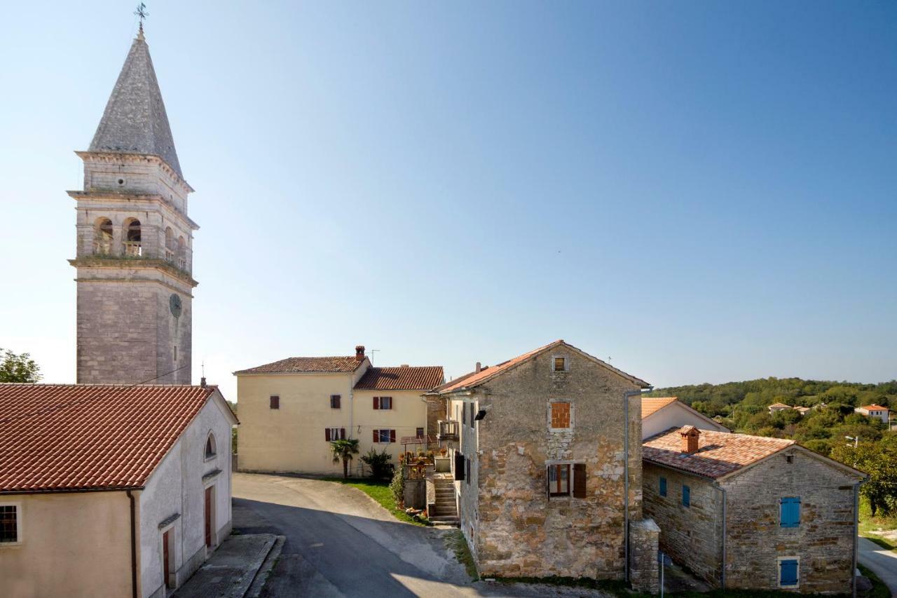 Rural Apartment Carolina Zrenj Eksteriør billede